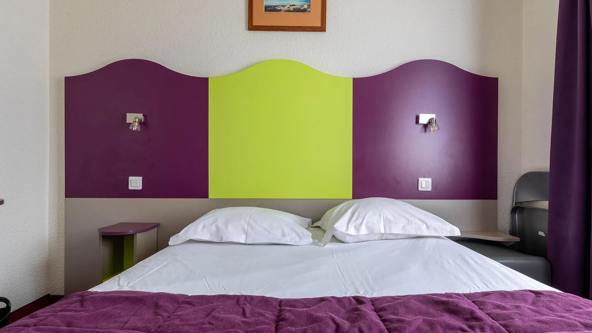 Logis Hotel Noemys Pont De L'Etoile Aubagne