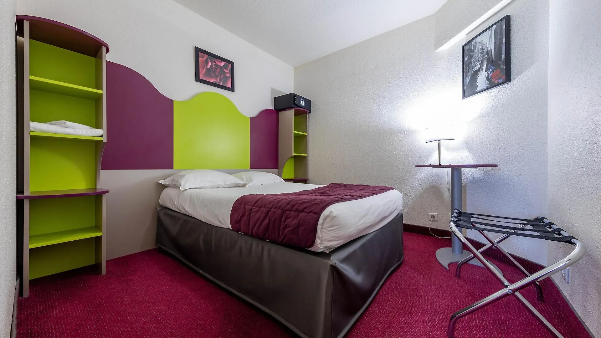 Logis Hotel Noemys Pont De L'Etoile Aubagne