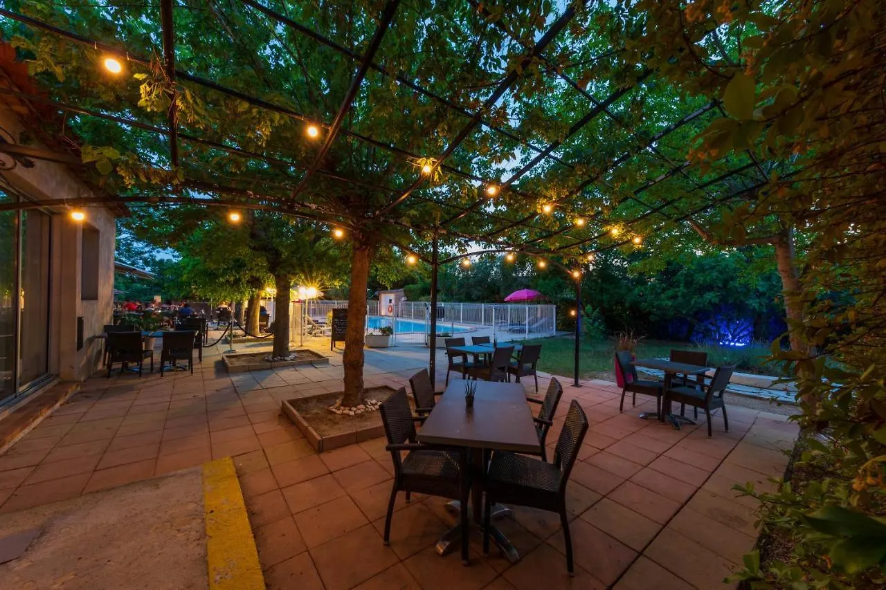 Logis Hotel Noemys Pont De L'Etoile Aubagne