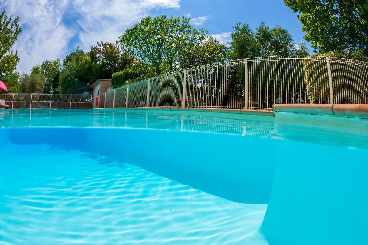 Logis Hotel Noemys Pont De L'Etoile Aubagne France