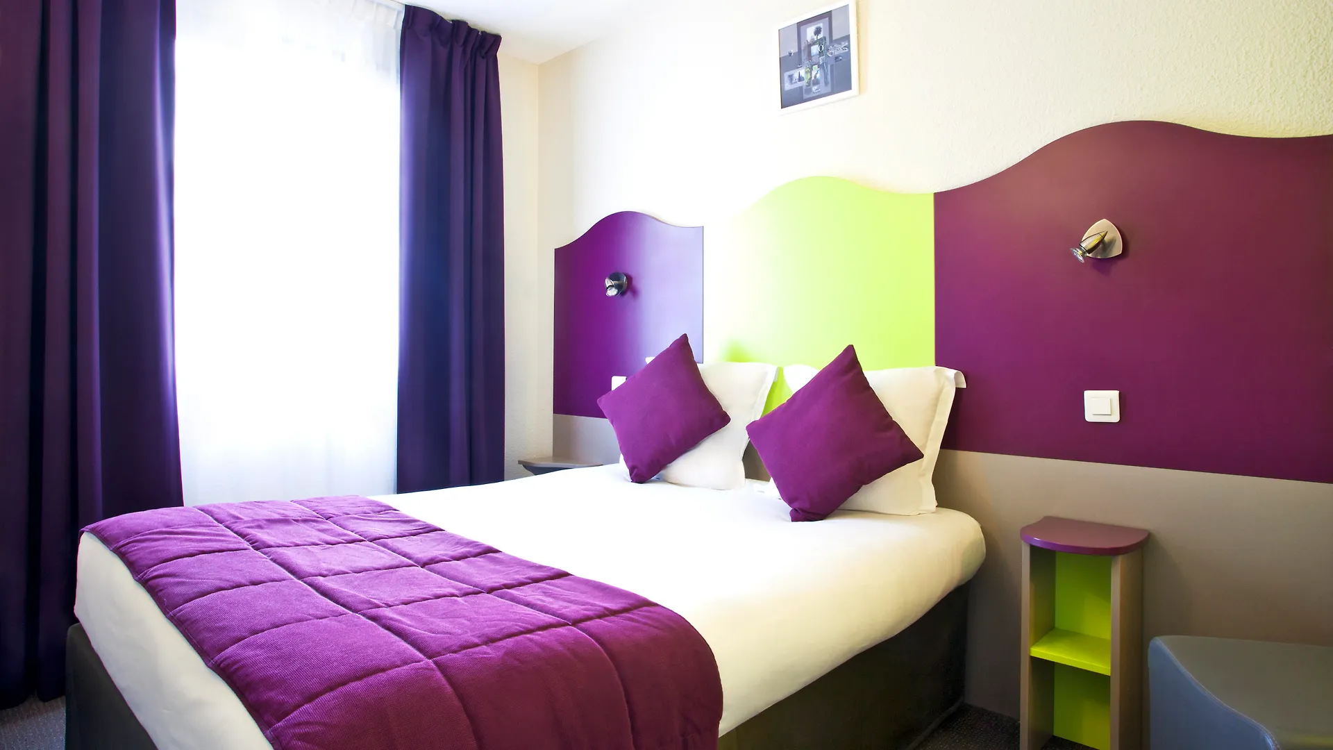 Logis Hotel Noemys Pont De L'Etoile Aubagne