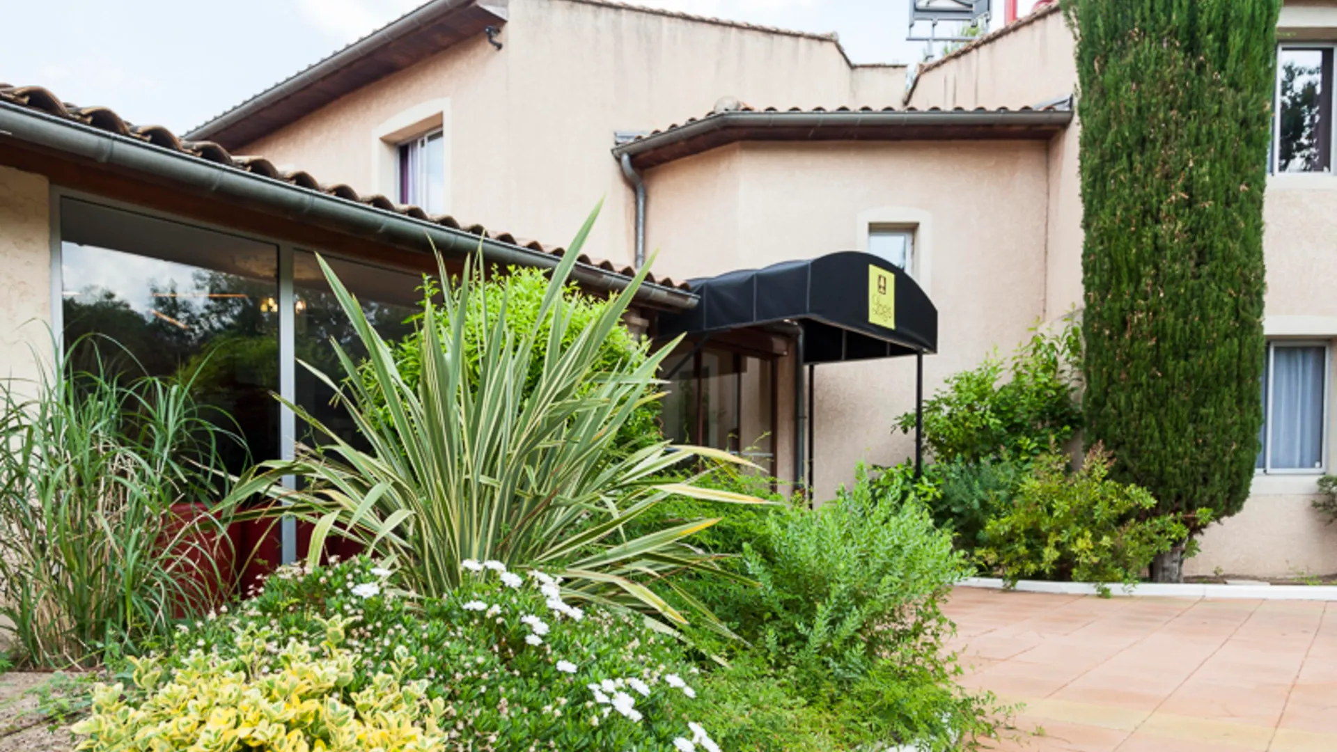 Logis Hotel Noemys Pont De L'Etoile Aubagne 3*,